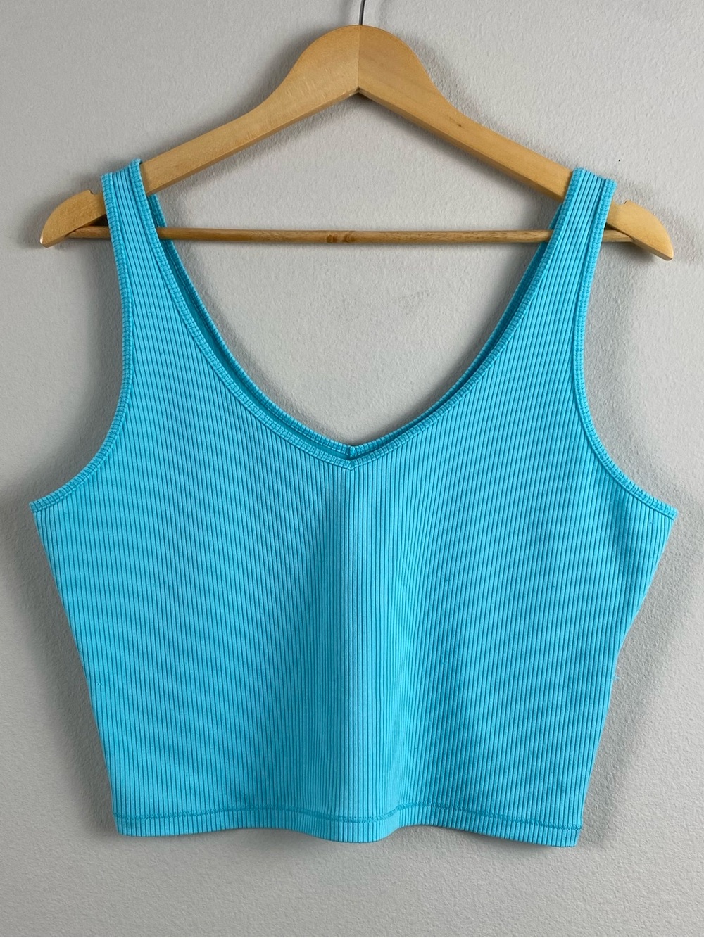 Hollister Must Have Collection Ribbed Crop Top/Tank Top | Light Blue